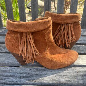 Steve Madden Womens Brown Suede Fringe leather Booties, Size 10